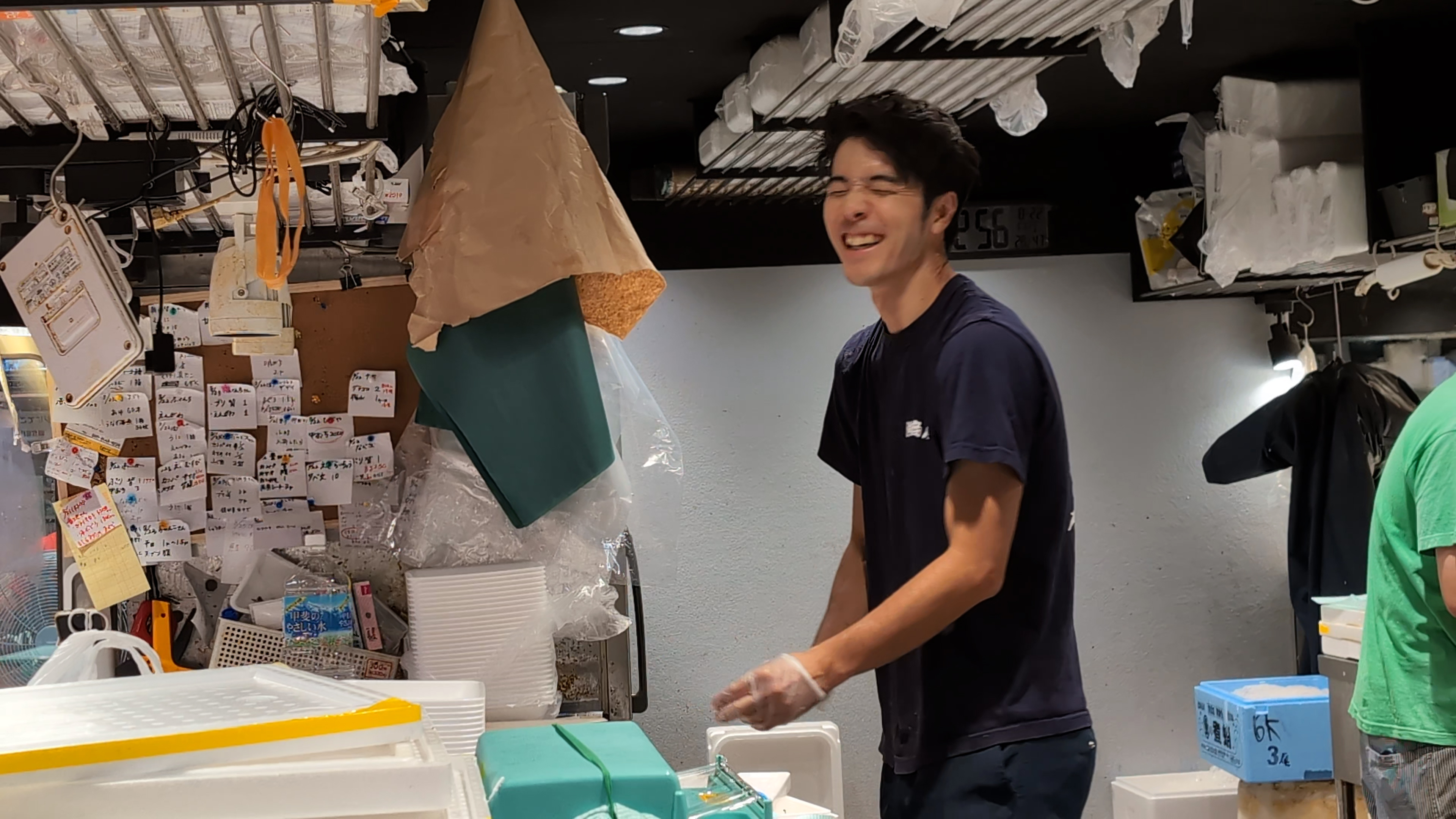 勝田商店の様子